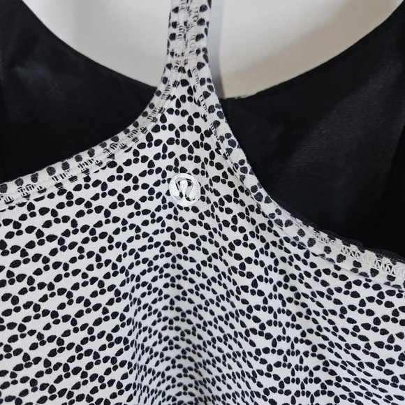 Lululemon Black & White Power Y Tank - Picture 5 of 8